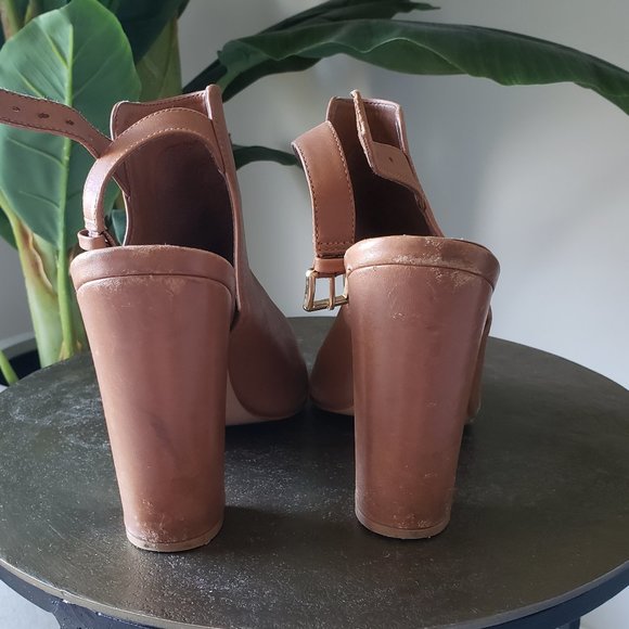 ALDO HEELS - Picture 2 of 6